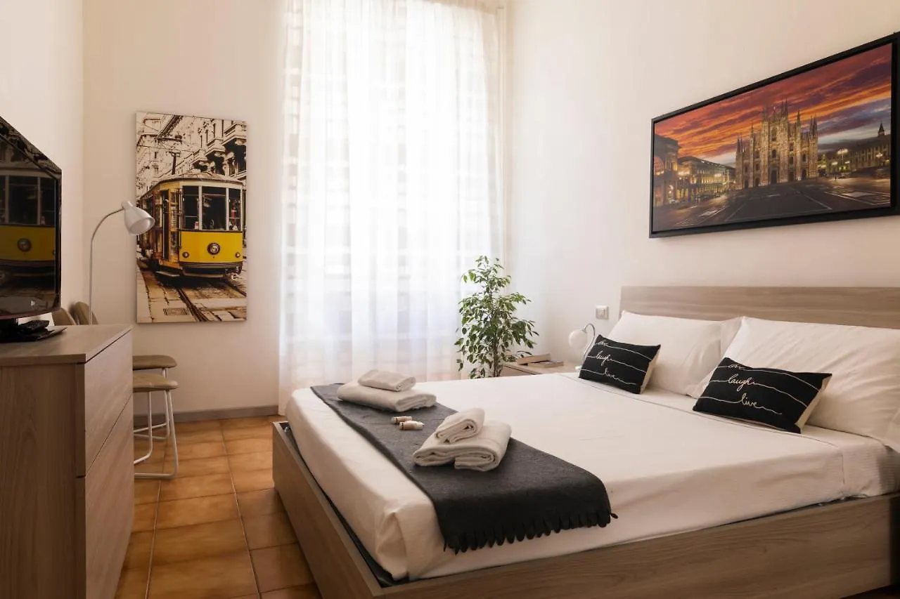 Casa Zara - Metro Lines Apartment Milan