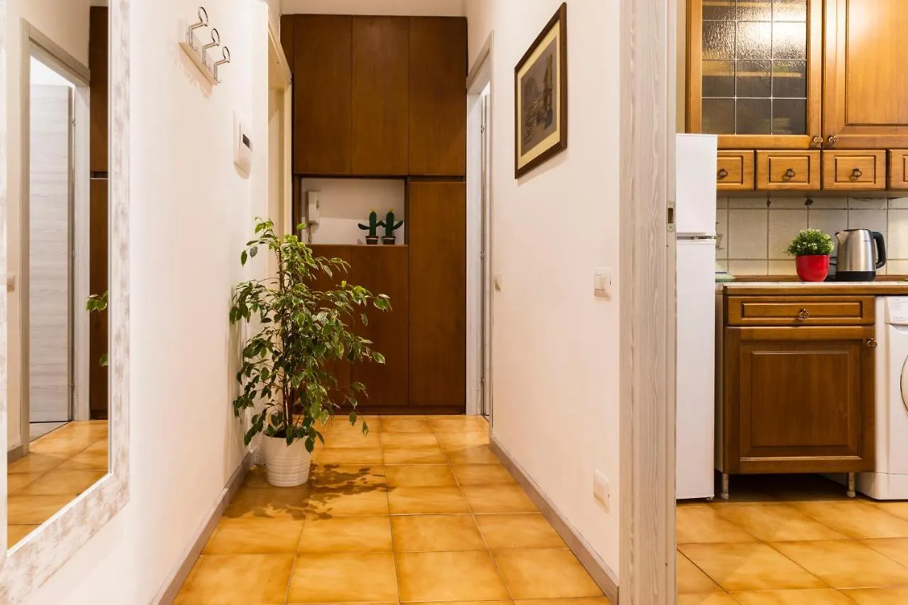Ferienwohnung Casa Zara - Metro Lines Mailand Apartment