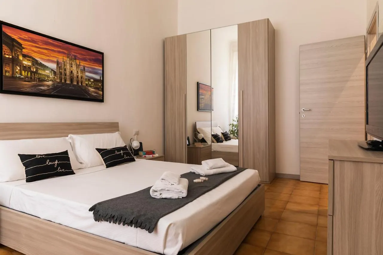 Casa Zara - Metro Lines Apartment Milan