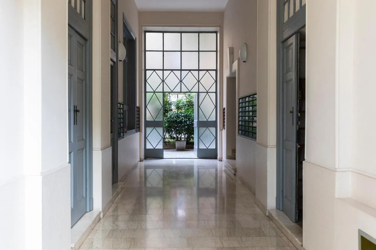 Casa Zara - Metro Lines Apartment Milan