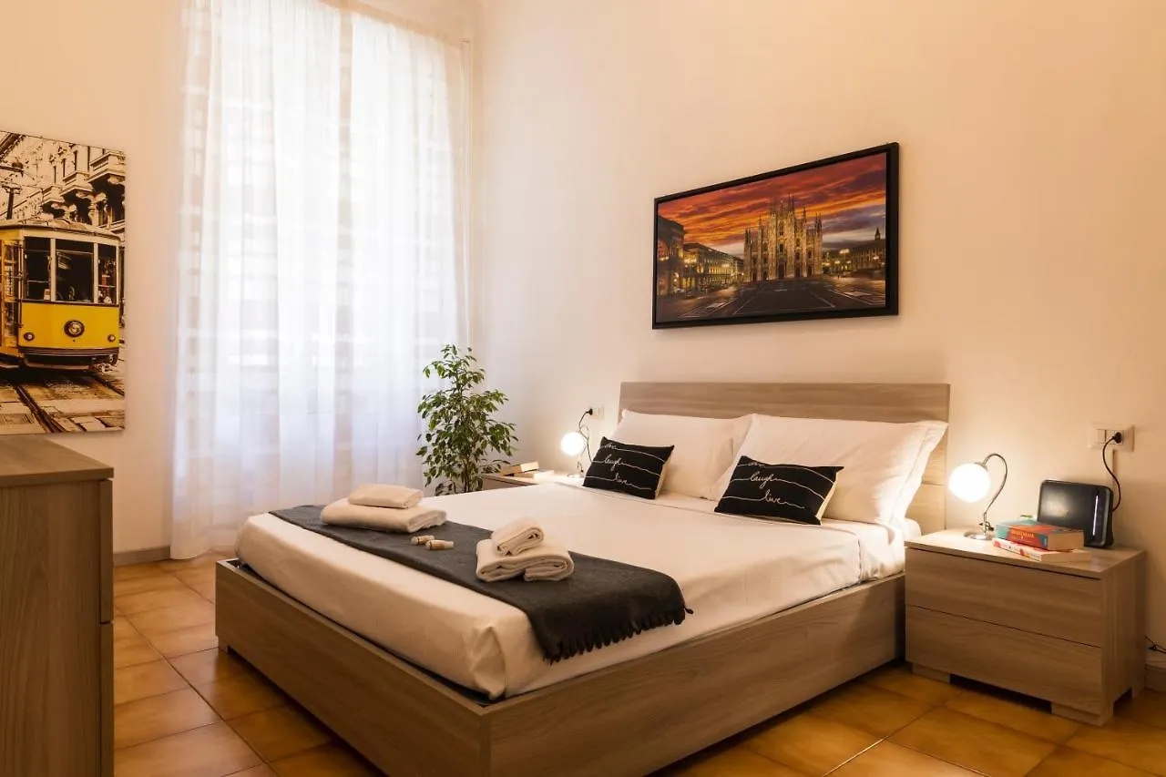 Casa Zara - Metro Lines Apartment Milan
